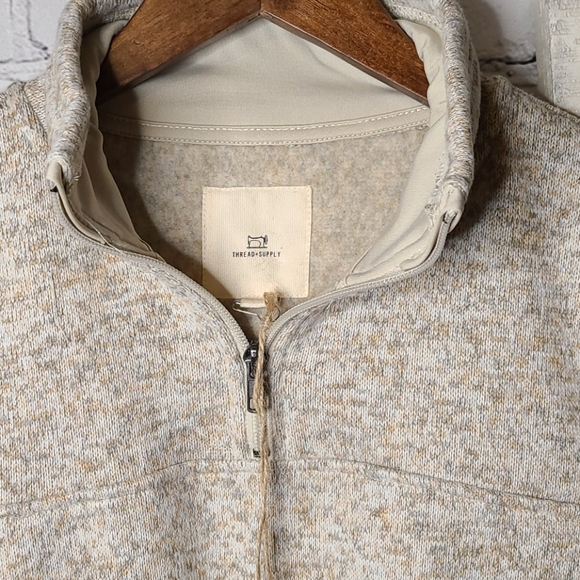 Thread & Supply Fleece 3/4 zip - Picture 4 of 5